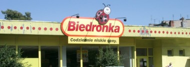 Biedronka odrzuca płatności mobilne. Nadal zapłacisz tylko gotówką