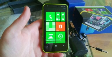 Mamy Nokię Lumia 620 – pierwsze wrażenie? Jest intrygująca