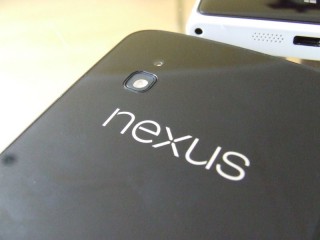 Nexus 4 w Komputroniku – warto?