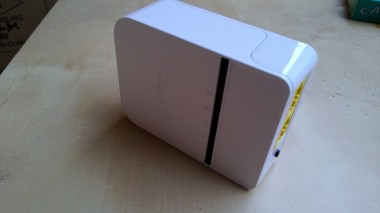 D-Link DHP-329AV zamienia gniazdko elektryczne na dwa gniazda sieciowe