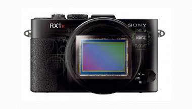 Nowe wersje świetnych kompaktów Sony – RX100 II i RX1R