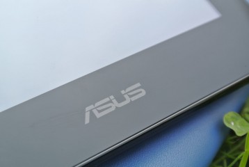 Asus Fonepad 7″ – nie jest świetnie, ale ta bateria rekompensuje wszystko! Recenzja Spider’s Web