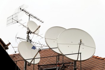 Nowe kanały w telewizji naziemnej? W takim tempie to najwcześniej za dwa lata…