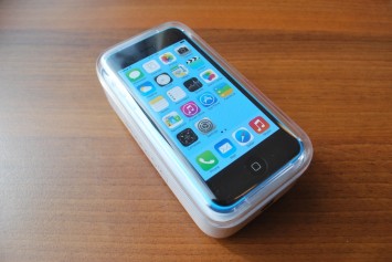 Brak iPhone’a i Samsunga Galaxy S4 w wyszukiwaniach Google to smutne statystyki Polski