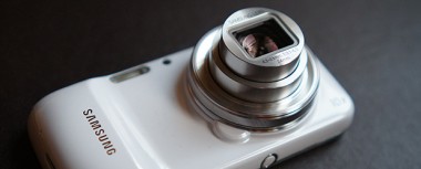 Samsung Galaxy S4 Zoom, smartfon o dwóch twarzach – recenzja Spider’s Web