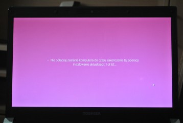 Zgiń Windowsie, maro poprzedniej ery, niech twój nowy CEO okaże się ukrytą opcją open-source’ową