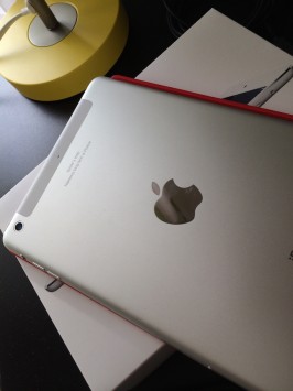 W oczekiwaniu na pracę w oknach na iPadzie