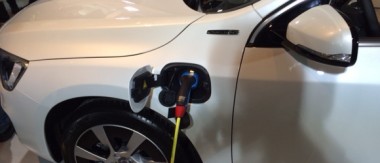 Volvo V60 Plug-in hybrid debiutuje w Polsce – po dwóch latach od… naszych redakcyjnych testów
