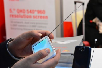 Rynki rozwijające rządzą się własnymi prawami. Tam hitem może być nawet smartfon z funkcją telewizora