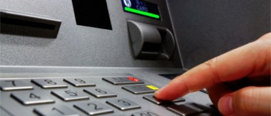 Wpłatomaty nie rozpoznają nowych wzorów banknotów – przedstawiciel mBanku wyjaśnia dlaczego