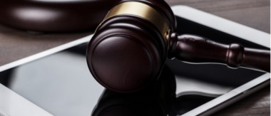 Odbierając towar w stacjonarnym sklepie również masz 10 dni na zwrot – duża księgarnia, która uważała inaczej dostała 450 tys. zł kary