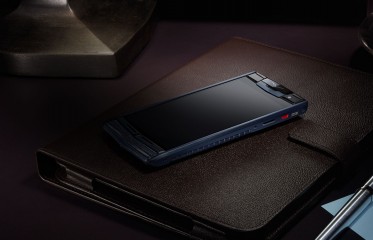 Jak wygląda smartfon za 22 tys. dol.? Okazuje się, że niezbyt imponująco
