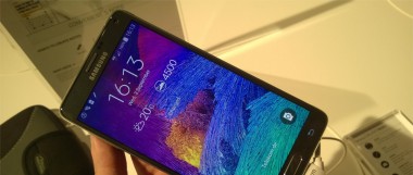 Samsung przyspiesza premierę Galaxy Note 4 przez Apple