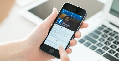 Facebook tnie ci zasięg? Teraz spróbuje ci wytłumaczyć jak temu zaradzić