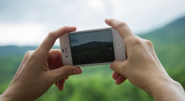 Więcej nagich zdjęć nie będzie – Apple łata dziurę w Find My iPhone. Co z resztą?