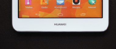 Testujemy tani „tablet z abonamentu”. Huawei MediaPad T1 &#8211; recenzja Spider’s Web