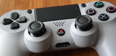 Microsoft może się chwalić wynikami sprzedaży Xbox One, ale to i tak nic nie zmienia