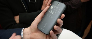 YotaPhone 3 rozwiąże największy problem poprzedników – wysoką cenę. A to nie koniec niespodzianek