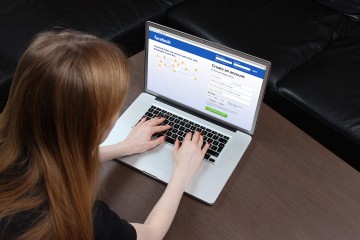 Boisz się, że Facebook włączy autooznaczanie? Spokojnie, wyjaśniamy o co chodzi