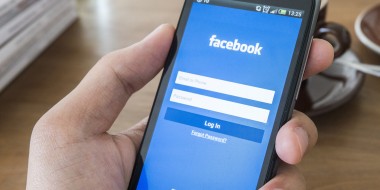Tego Facebooka nie zablokuje ci pracodawca. Ba! Będzie chciał, żebyś z niego korzystał