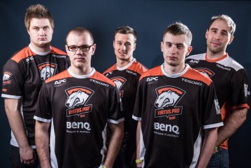 Drużyna Check-Point walczyła z legendami z Virtus.pro