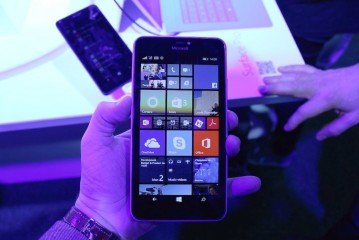 Lumia bez Nokii wyłącznie zyskuje