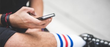 Oto dwie zupełnie nowe oferty na kartę w Play i… wielki pakiet Internetu mobilnego