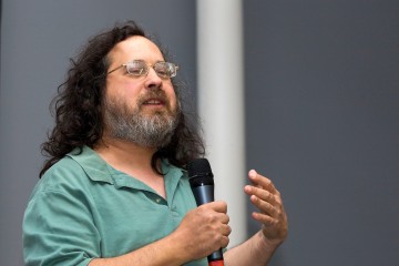 Richard Stallman – geniusz czy oszołom? Kim jest jedna z szarych eminencji Internetu