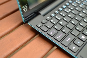 Świetny maluch polubił kolory. Acer Aspire Switch 10E – recenzja Spider’s Web