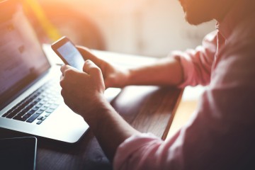 Od kafejek internetowych do Internetu w każdej kieszeni