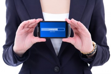Google wypowiada wojnę twórcom stron z nachalnymi propozycjami instalacji aplikacji!