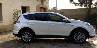 Toyota Rav4 hybryda