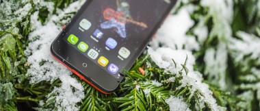 Alcatel Go Play - niedrogi smartfon, który dobrze wygląda