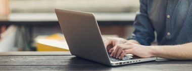 Fałszywe informacje wpłyną na wybory? Boi się tego Angela Merkel