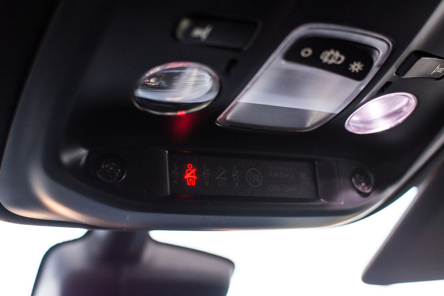 Peugeot 308 GTi sprawdzamy system multimedialny