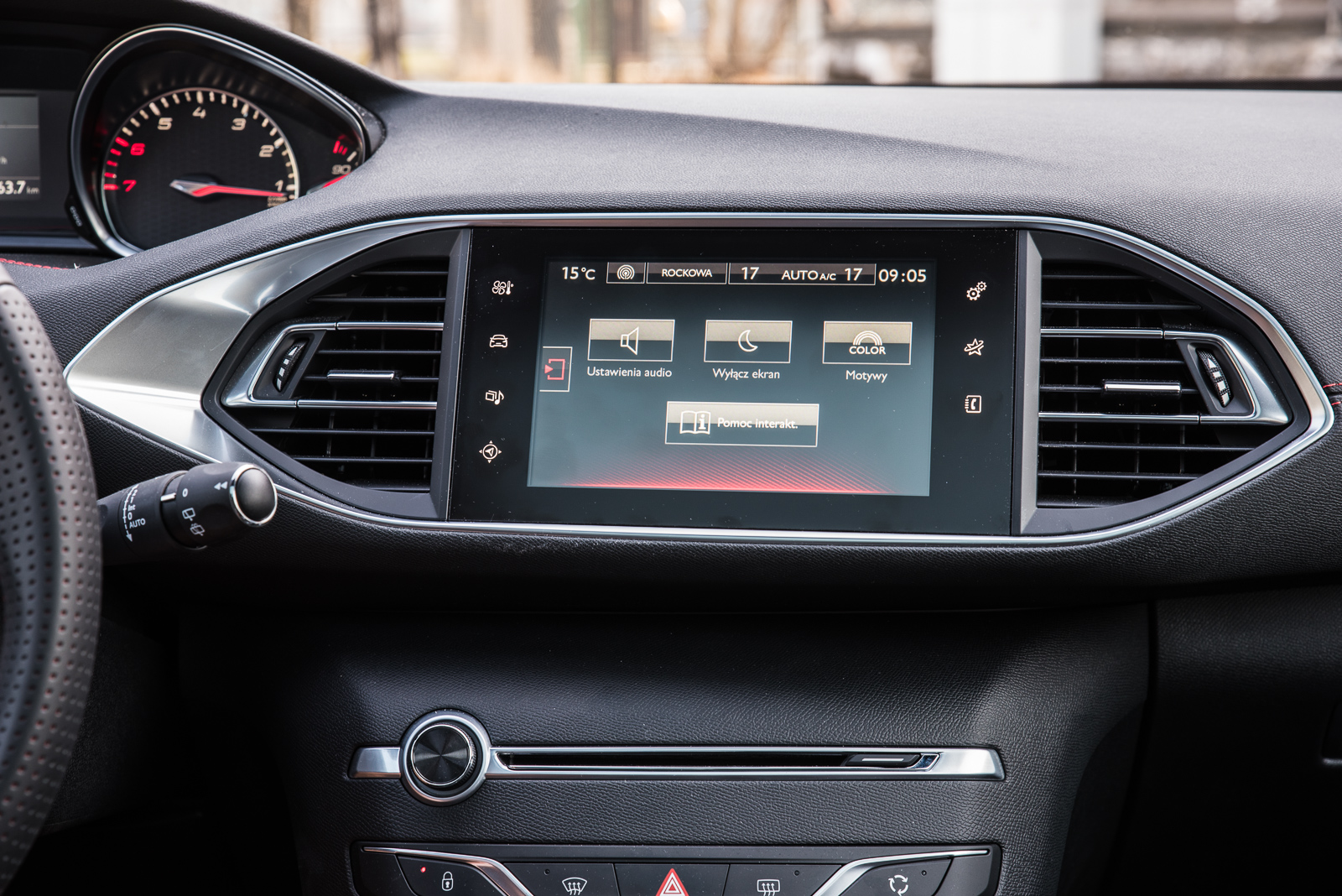 Peugeot 308 sprawdzamy system HiFi Denon Audio