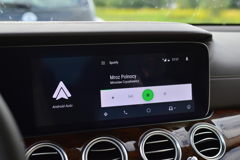 Android Auto sprawdziliśmy, jak spisuje się w Polsce