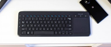 Microsoft All-in-One Media Keyboard - recenzja Spider's Web