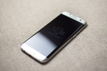 10 miesięcy po premierze Samsung Galaxy S7 edge nadal zachwyca