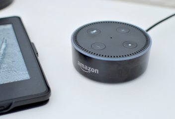 Alexa wysyła prywatne rozmowy domowników do przypadkowych osób