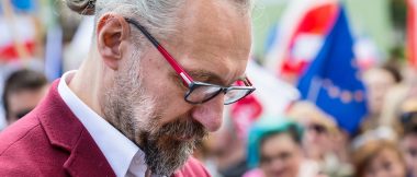 Cennik Mateusza Kijowskiego - prześwietlamy faktury lidera KOD-u