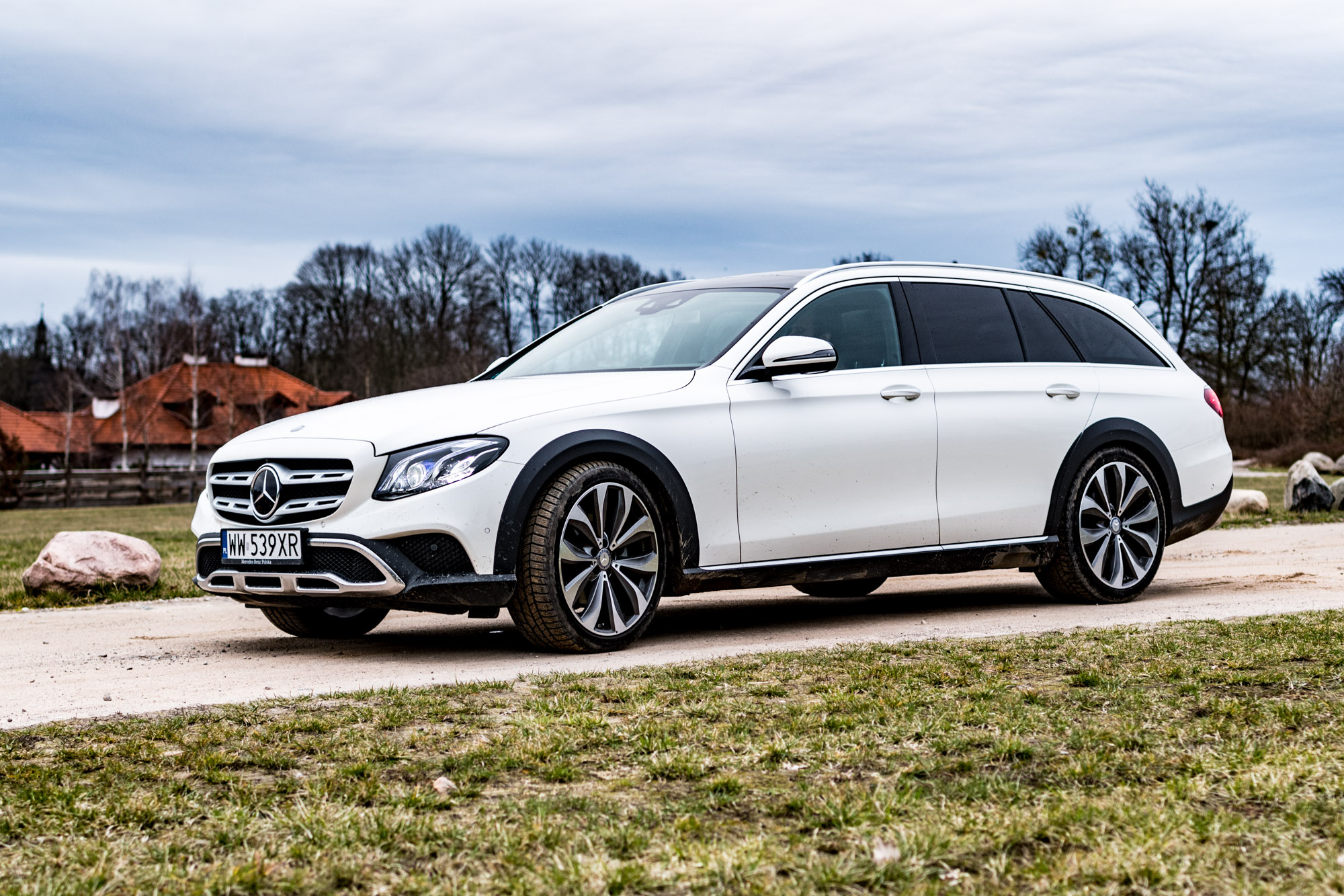 Mercedes klasy E All-Terrain - za co można go polubić, a za co nie?