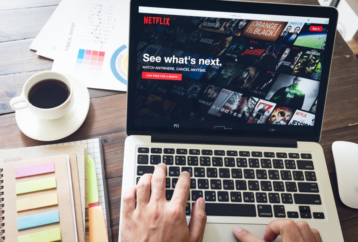 Netflix - jak to działa? Sprawdź nasz poradnik i oglądaj świetne seriale