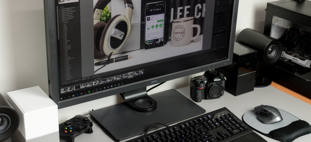 BenQ SW320.