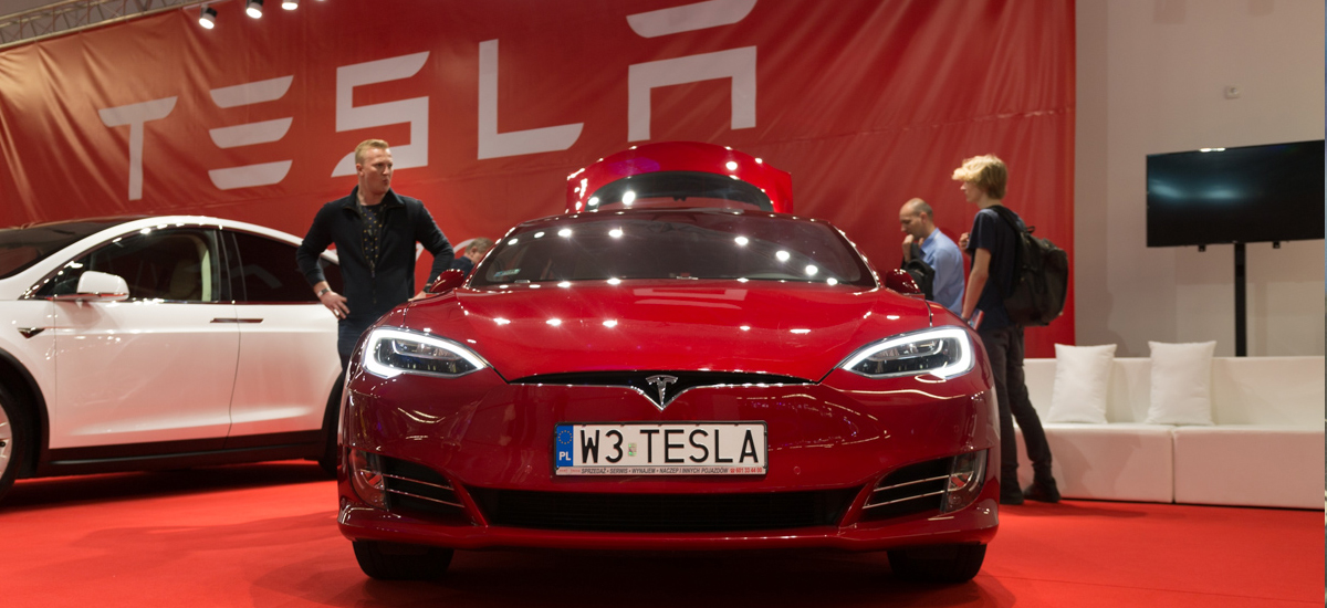 tesla-electronics-show-5