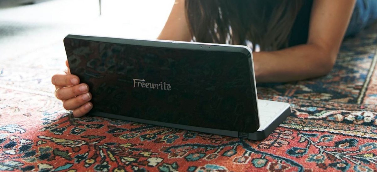 Freewrite Traveler