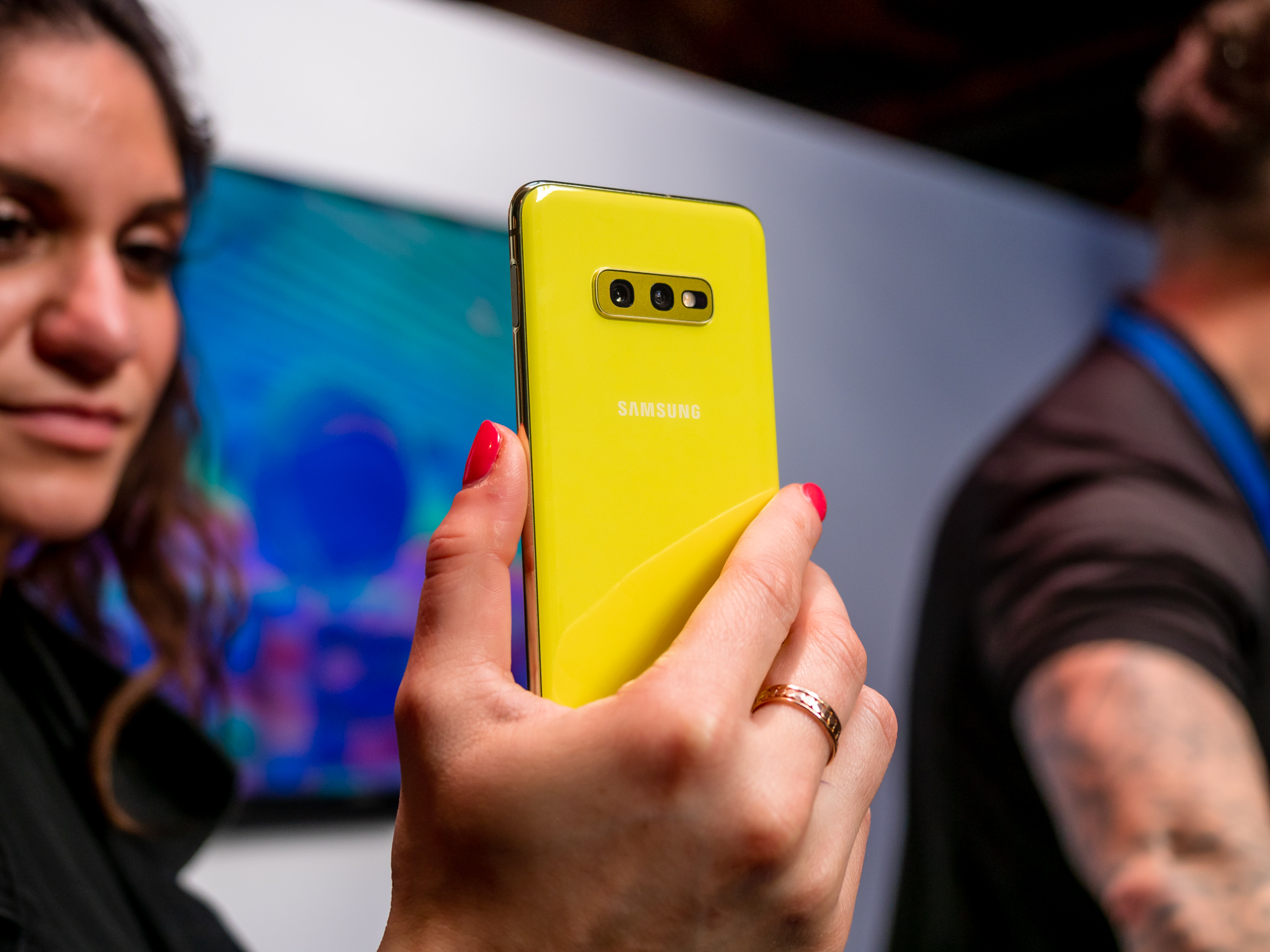 Samsung i Xiaomi nadal mają kompleksy na tle Apple’a. A nie powinni