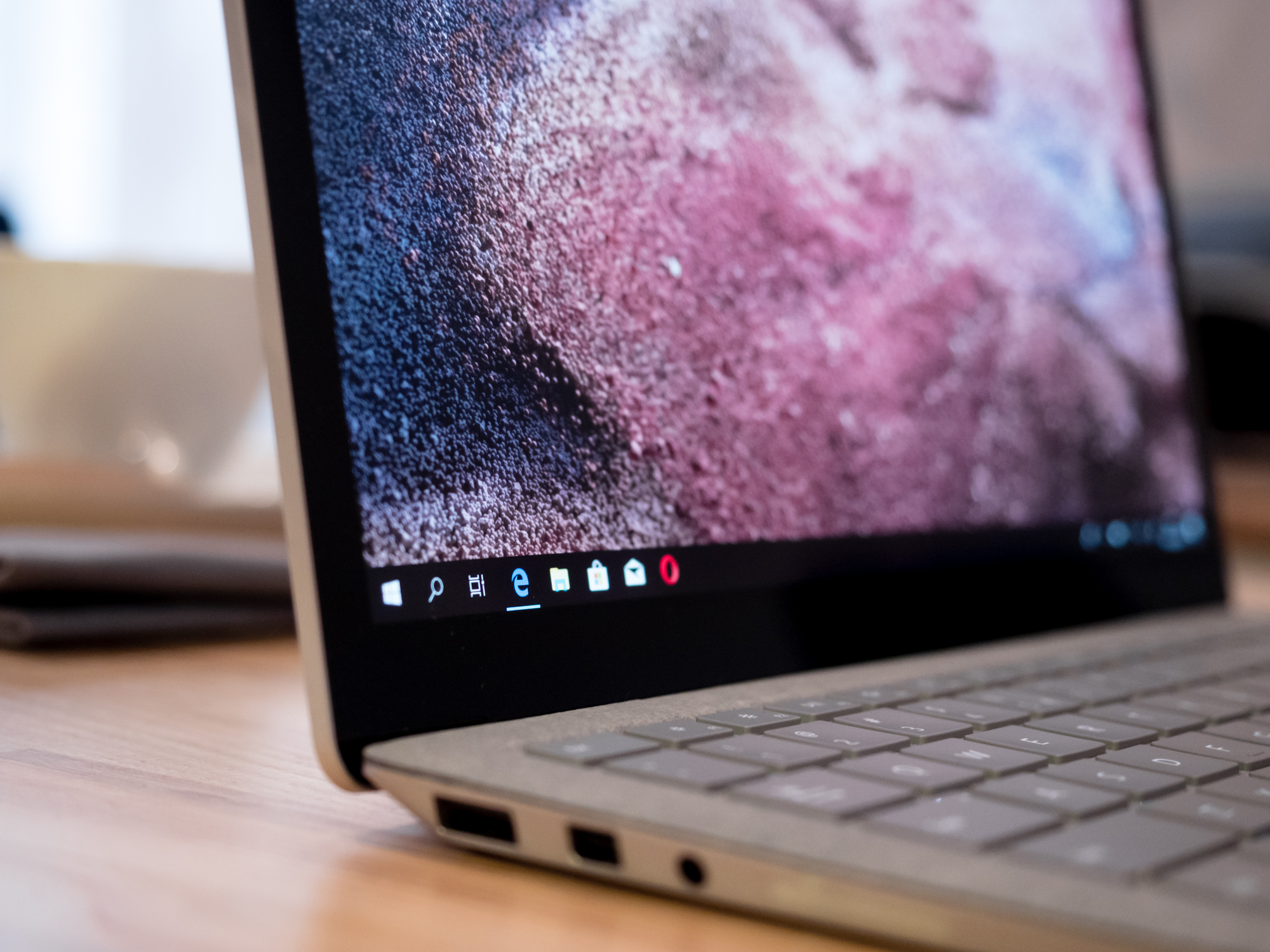 Surface Laptop 2 reviews