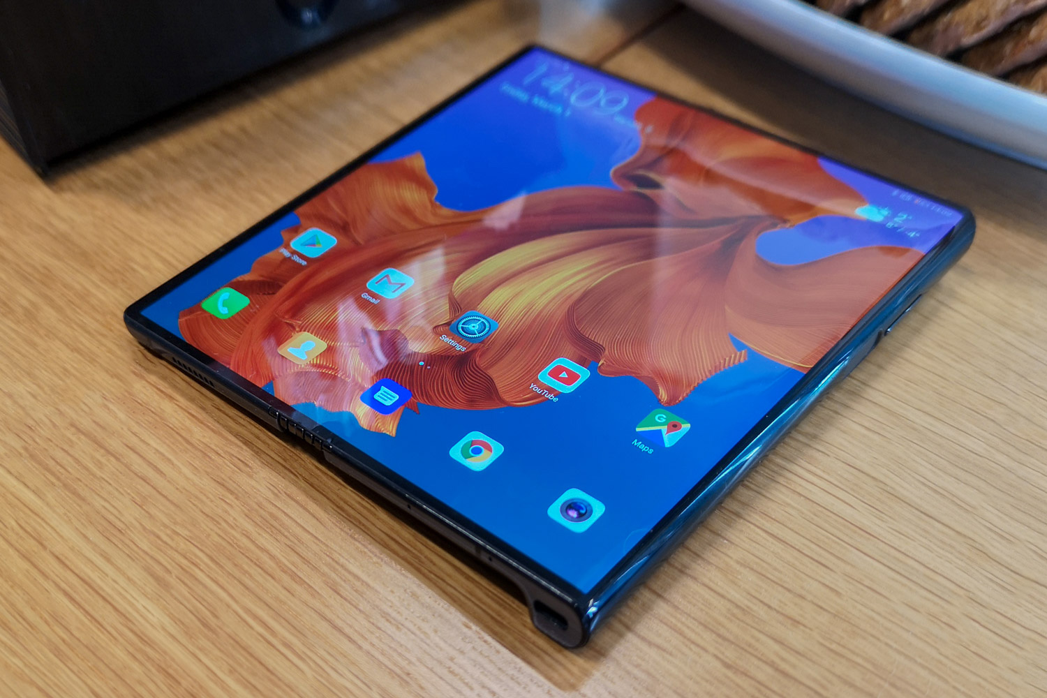 huawei mate x impressions