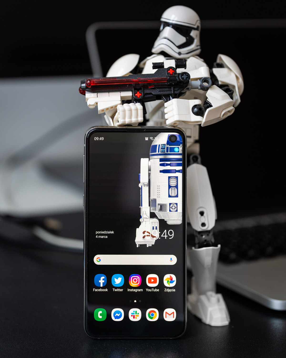 Have You Already Seen The Master Wallpaper On Samsung Galaxy S10